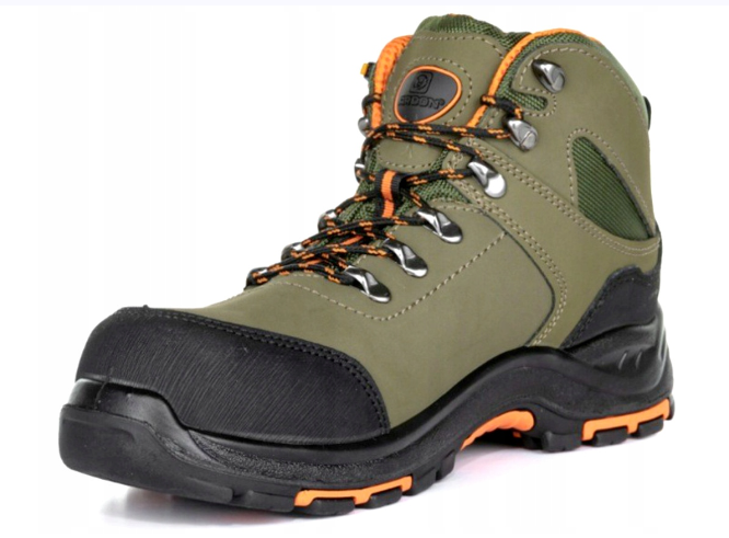 Trzewiki robocze SAKO S3 SRC - Bezpieczeństwo i komfort w trudnych warunkach - zdjęcie 3